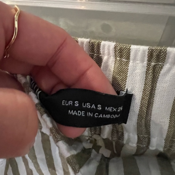 Zara women’s pants striped olive and white - Picture 2 of 2